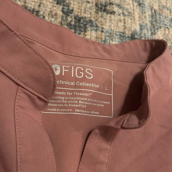 Figs Rafael Scrub Top - Picture 4 of 5